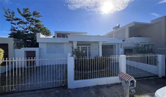 Villa Del Carmen 1123 Sacra St #IV, Ponce, PR 00731