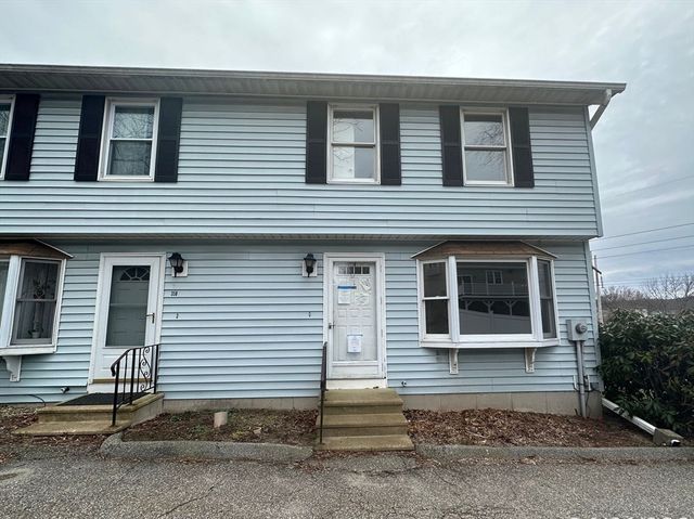 35 Genessee St #A, Worcester, MA 01603