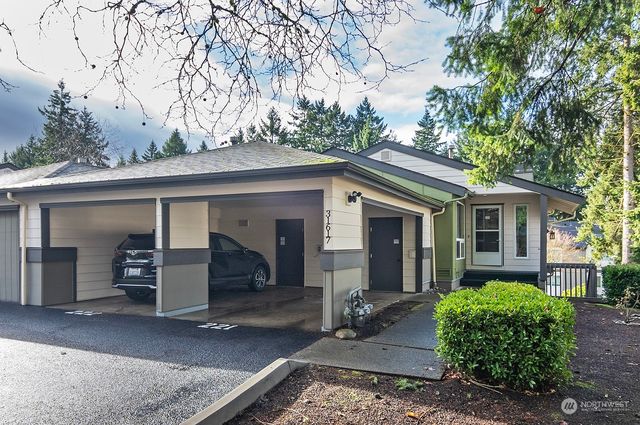 31500 33rd Place SW UNIT T105, Federal Way, WA 98023
