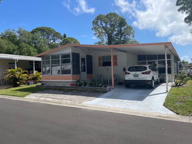 7001 142nd Ave  N #256, Largo, FL 33771