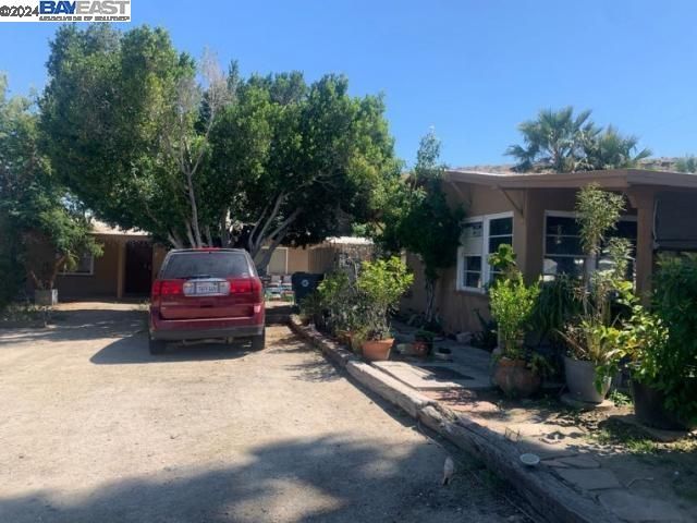 37540 Van Fleet St, Cathedral City, CA 92234