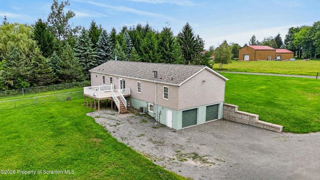 180 Lomery Rd, Meshoppen, PA 18630