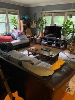 124 Groveland Ave #2, Minneapolis, MN 55403