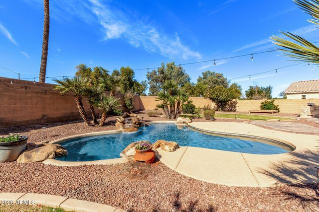 33656 N WINDMILL Run, San Tan Valley, AZ 85142