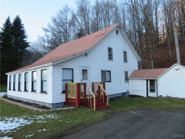 2057 State Route 392, Cortland, NY 13045