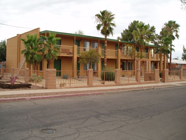 2585 N  Country Club Rd   #6, Tucson, AZ 85716
