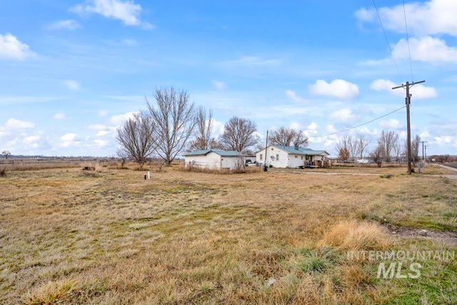 1557 County Line Rd, New Plymouth, ID 83655