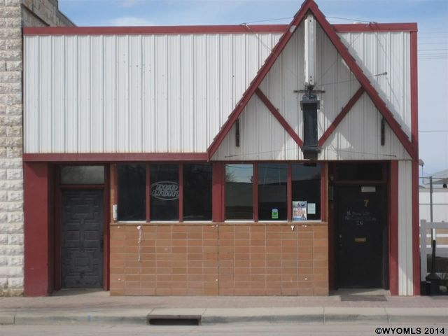 607 Big Horn Ave, Worland, WY 82401