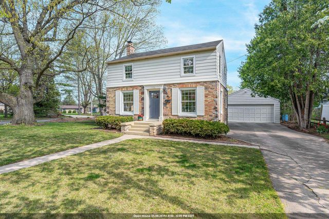 1026 W  Calumet St, Appleton, WI 54915