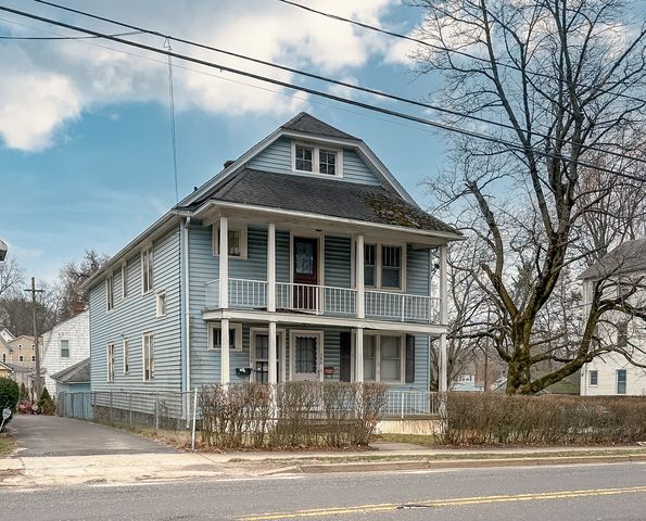 286 Frost Rd, Waterbury, CT 06705