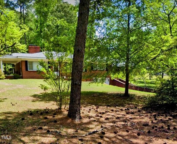 514 Old Stage Rd, Willow Spring, NC 27592