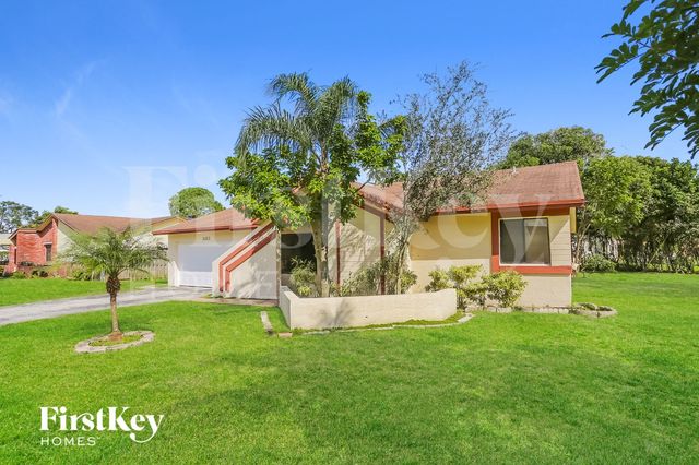 1013 SW 49th Ave, Pompano Beach, FL 33068