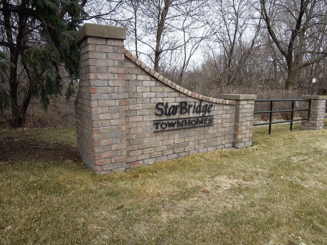 4179 Starbridge Ct, Eagan, MN 55122