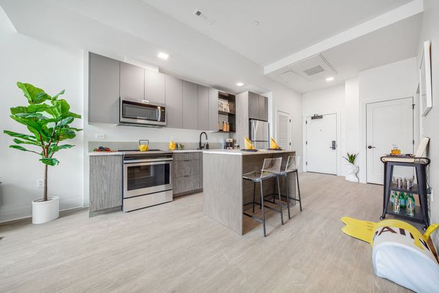 37 N  Beacon St #417, Allston, MA 02134