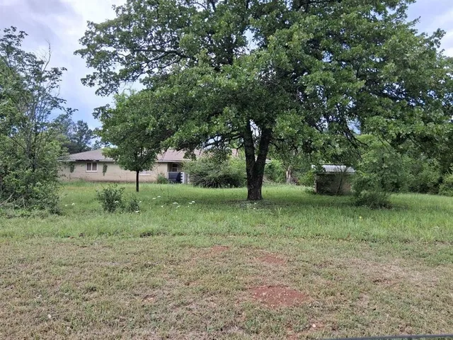 30 Limberlost, McLoud, OK 74851