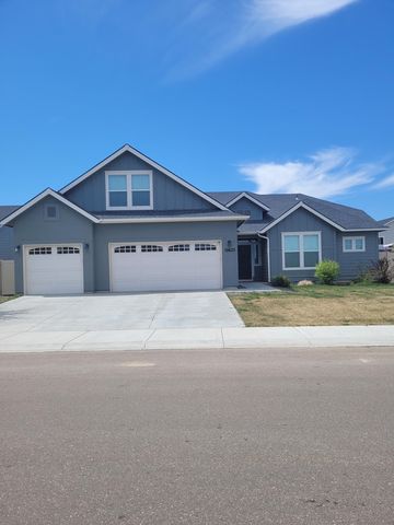 13623 S  Baroque Ave, Nampa, ID 83651