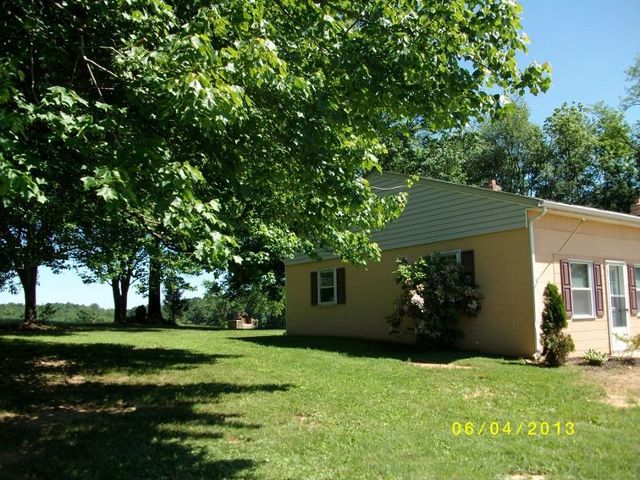 2527 Whiteford Rd, Whiteford, MD 21160