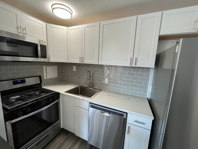 950 25th St NW #821N, Washington, DC 20037