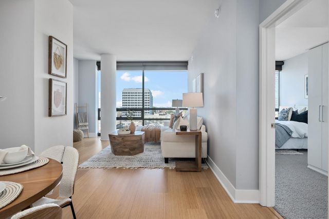 88 E  San Fernando St #909, San Jose, CA 95113