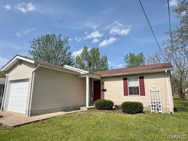 310 S  Harper St, Montgomery City, MO 63361