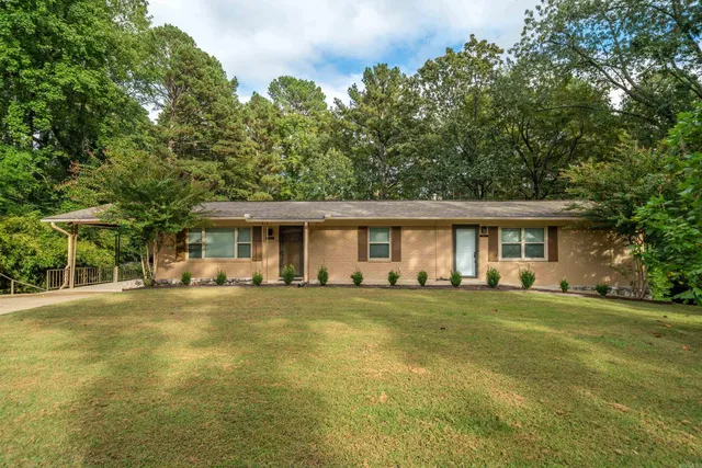 Address Not Disclosed, Hot Springs, AR 71901