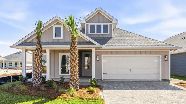 174 Porter Dr, Port Saint Joe, FL 32456
