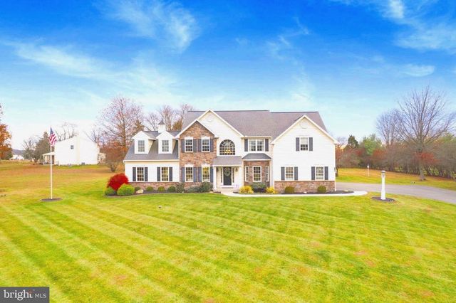 3320 Fisher Rd, Lansdale, PA 19446