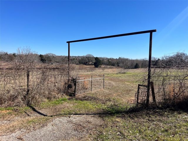 11683 County Road 1117, Athens, TX 75751