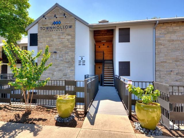 1200 Treadwell St   #240, Austin, TX 78704