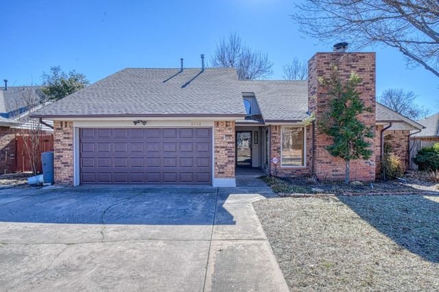 3112 Cove Hollow Ct, Norman, OK 73072