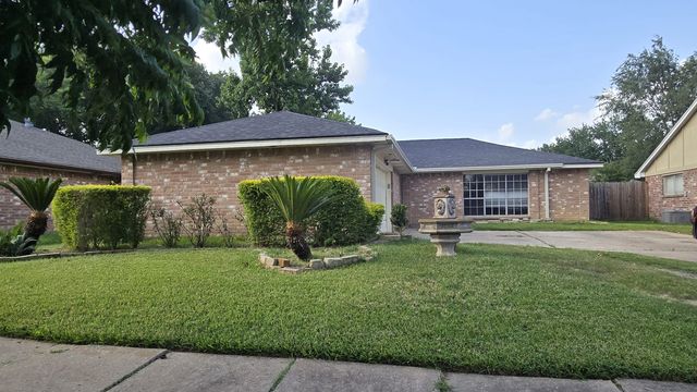 16414 Sky Blue Ln, Houston, TX 77095