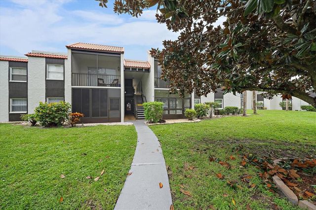 3227 Beneva Rd #203, Sarasota, FL 34232