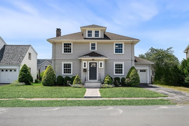 9 Sevinor Rd, Marblehead, MA 01945