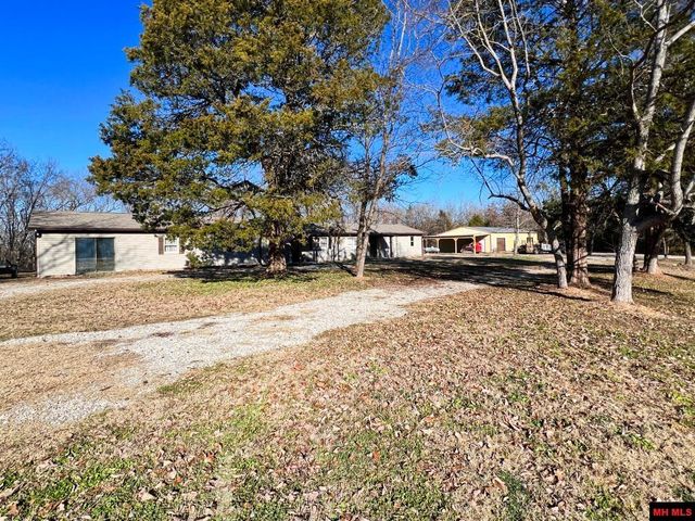 8174 Highway 201 S, Mountain Home, AR 72653