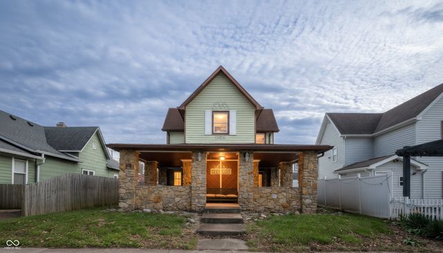 807 E  21st St, Anderson, IN 46016