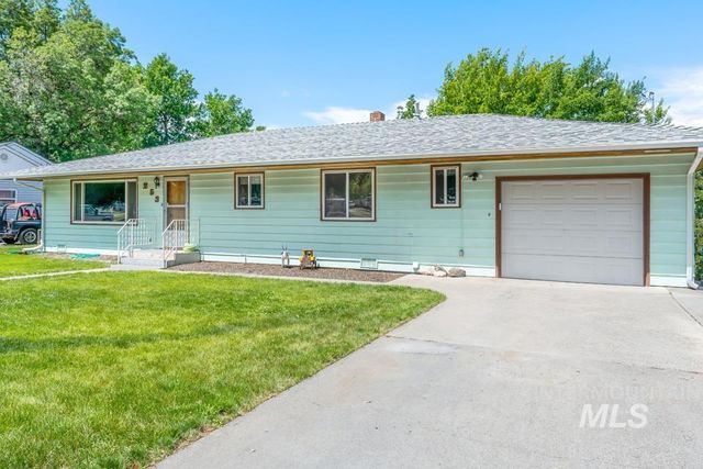 253 Sw Blvd, New Plymouth, ID 83655