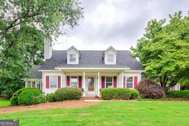 3679 Maple Forge Ln, Gainesville, GA 30504