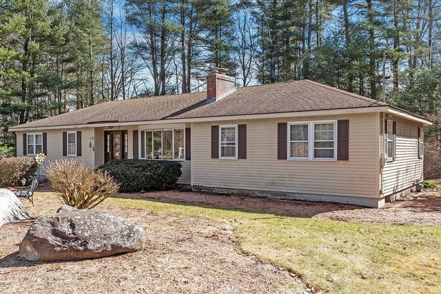 26 Freeman Rd, Chelmsford, MA 01824