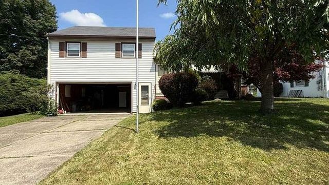 222 Indiana Ave, Jamestown, NY 14701