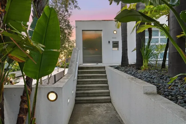 5628 Linda Rosa Ave, La Jolla, CA 92037