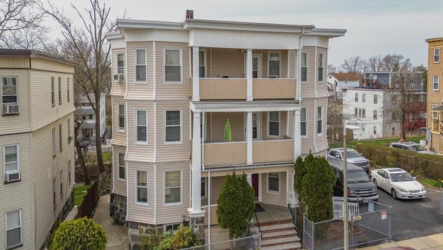 20 Greenock St, Dorchester, MA 02124