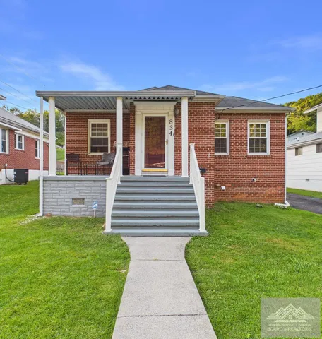834 Frederick St, Bluefield, WV 24701