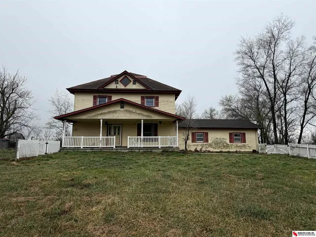 57510 719th Rd, Jansen, NE 68377