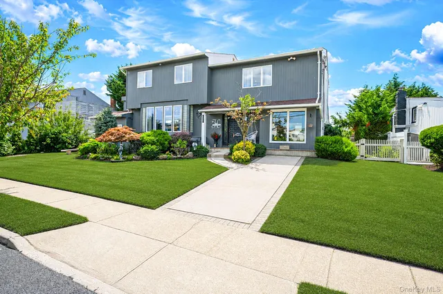 962 Mildred Drive, Baldwin, NY 11510