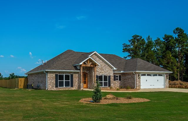Junior Plan in Riverstone at Wolfe Creek Phase 2, Caledonia, MS 39740