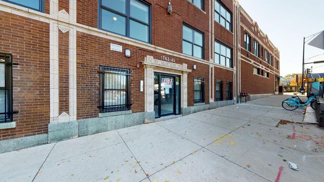 1743 W  Touhy Ave  #3, Chicago, IL 60626