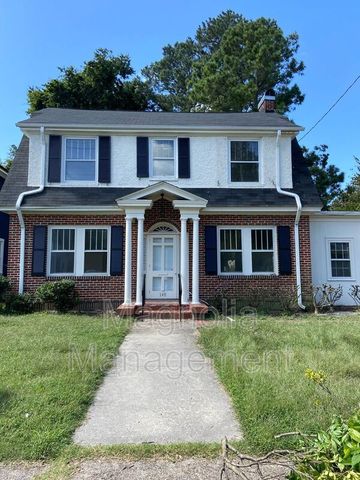 145 W  Young Ave, Henderson, NC 27536