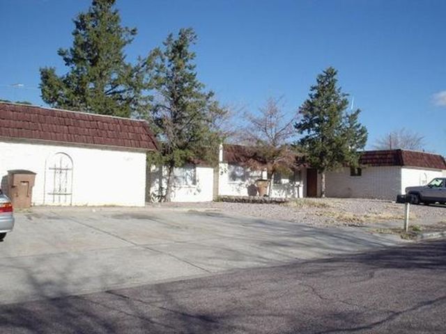 1875 Rentfrow Ave #B, Las Cruces, NM 88001