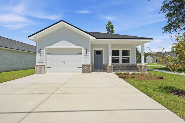 74 Caswell Branch Rd, Freeport, FL 32439