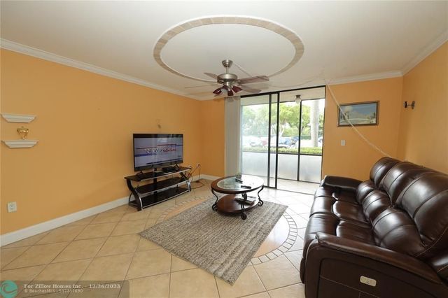 5570 NW 44th St   #107, Fort Lauderdale, FL 33319